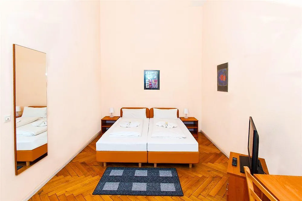 Hotel Elegia Am Kurfuerstendamm Berlin